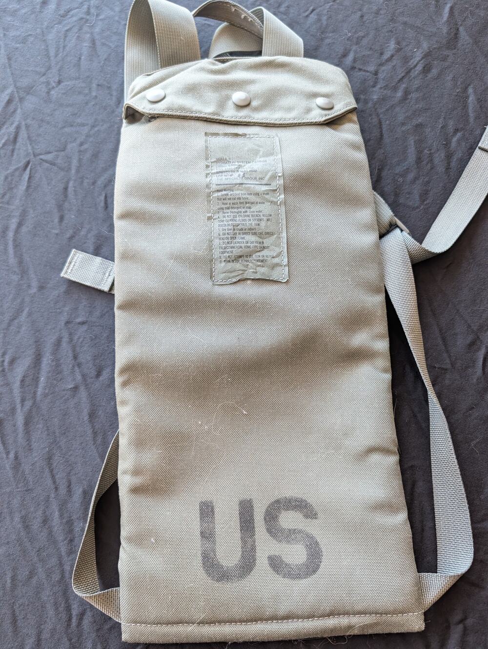US Military MOLLE II 100oz Hydration Carrier Backpack ACU Foliage CamelBak Pouch